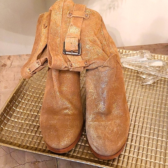 Geox Shoes - Geox Respira Gold Leather Booties Never Worn